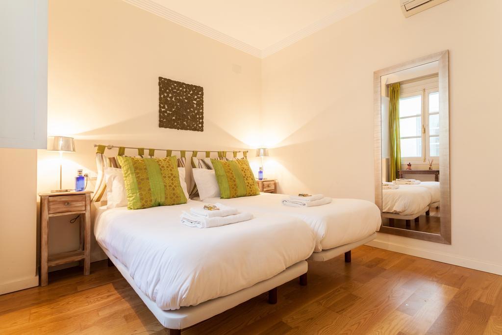 City Rooftop Paradise - Space Maison Apartments Sevilla Rom bilde